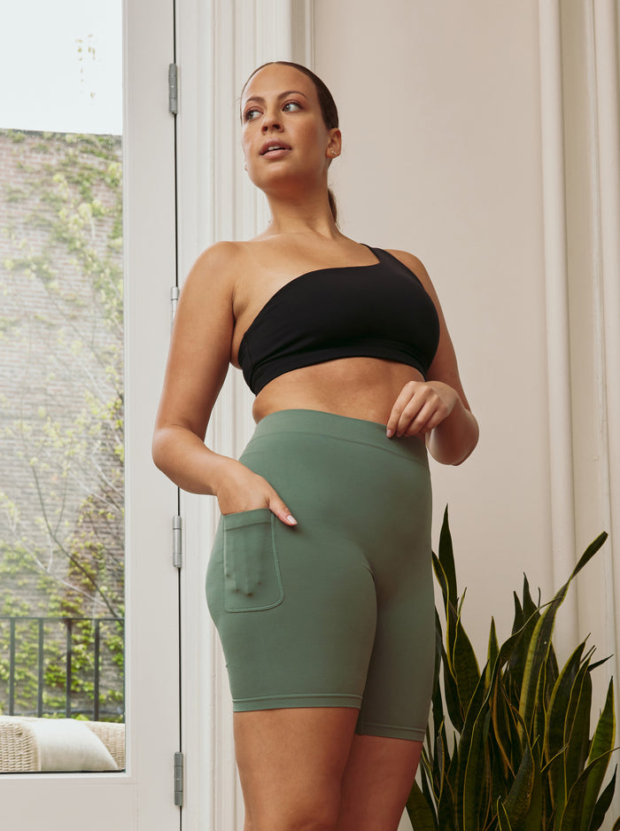 The Cargo 7  Sage Thigh Society USA Inc.