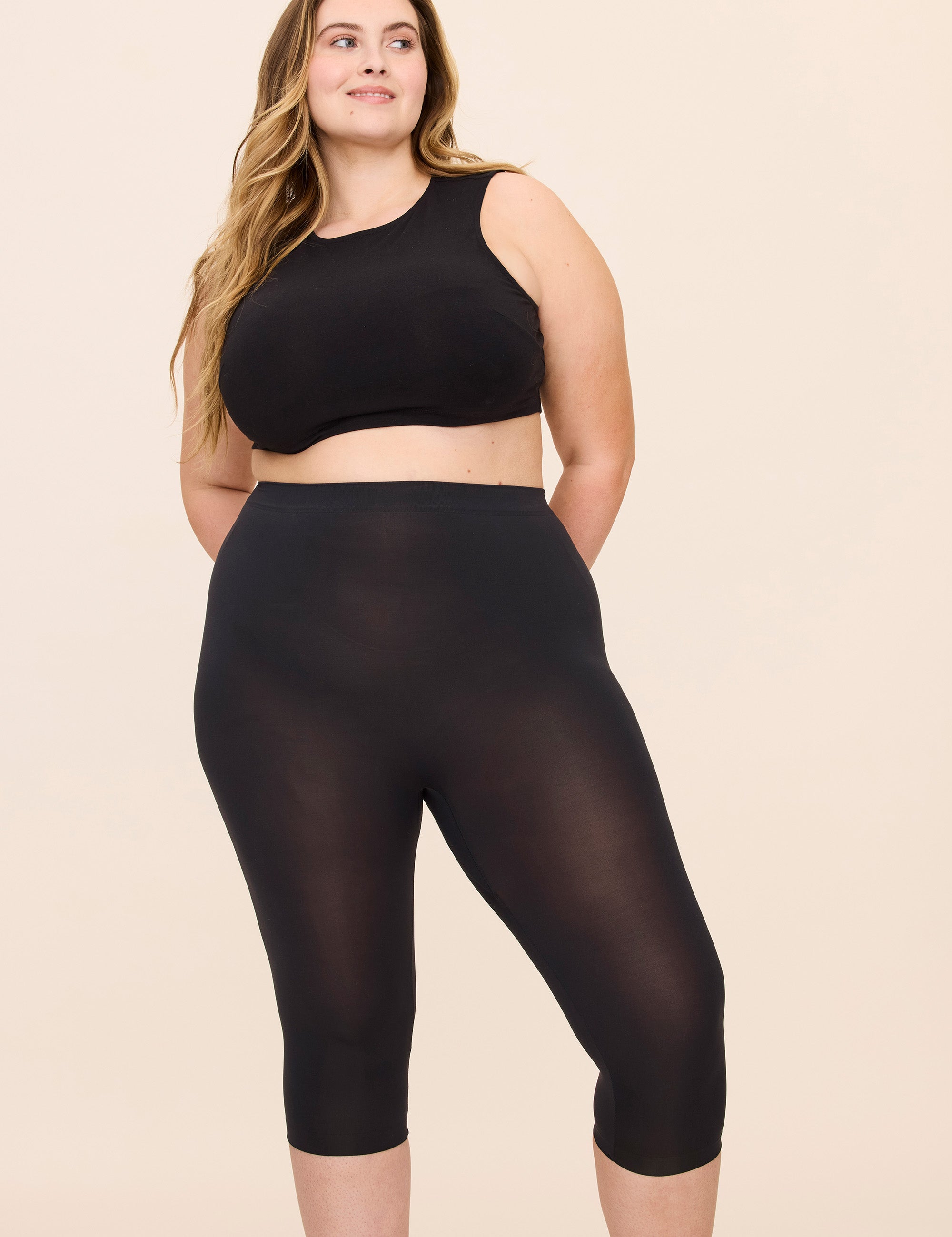 Cooling Anti-Chafe Capri Tights 12