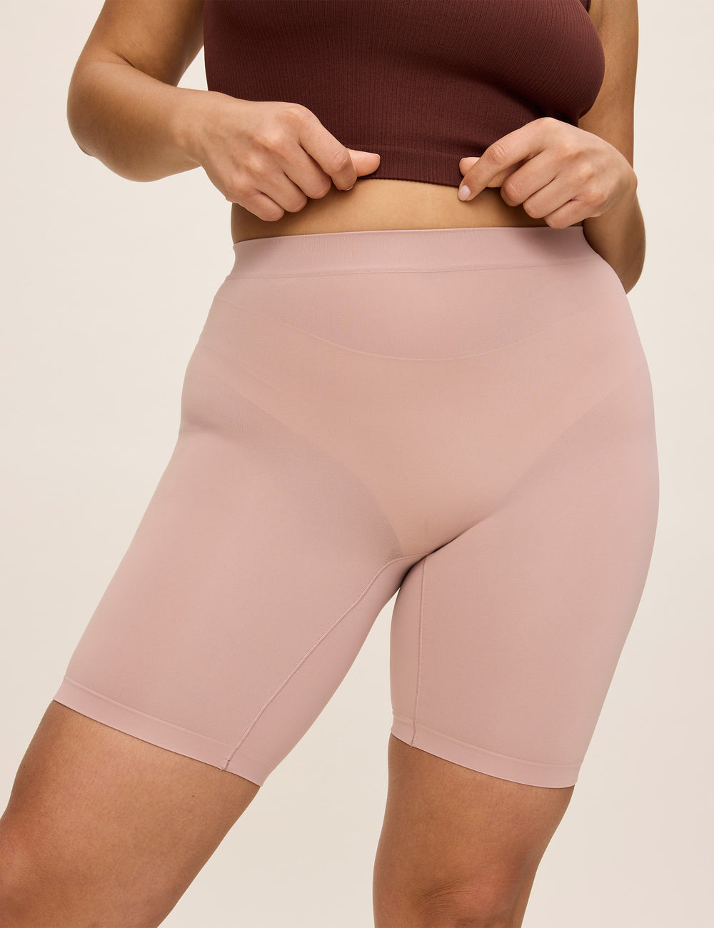 The Cooling 7" Sandstone Thigh Society USA Inc.