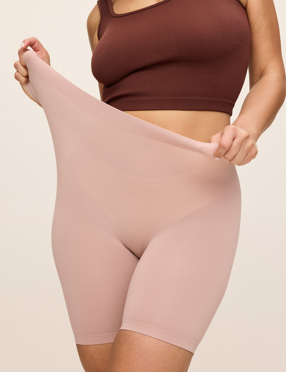 The Cooling 7" Sandstone Thigh Society USA Inc.