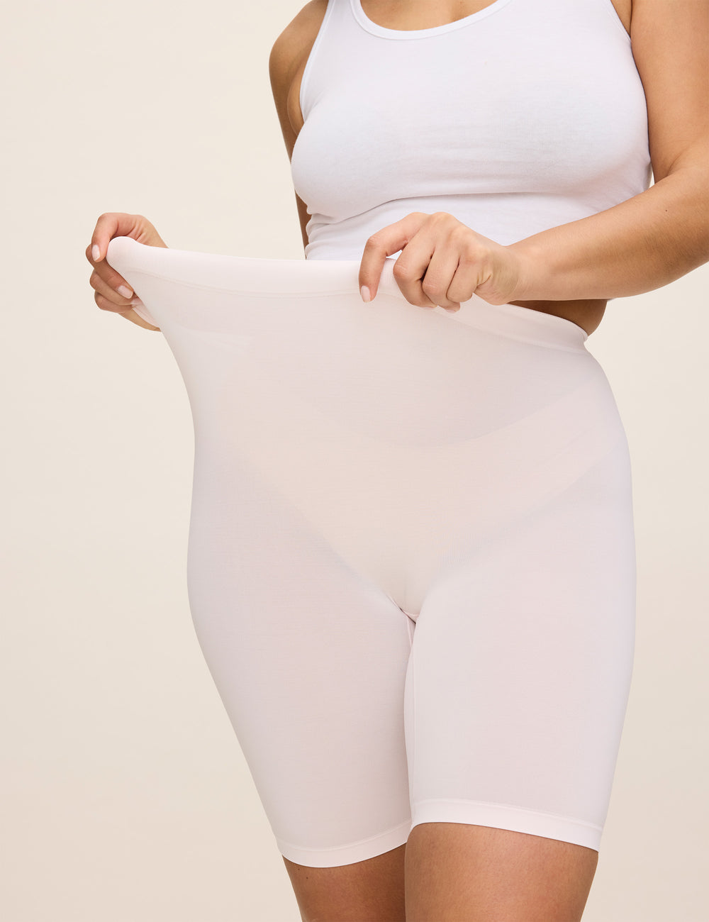 The Cooling 7" Whisper Thigh Society USA Inc.