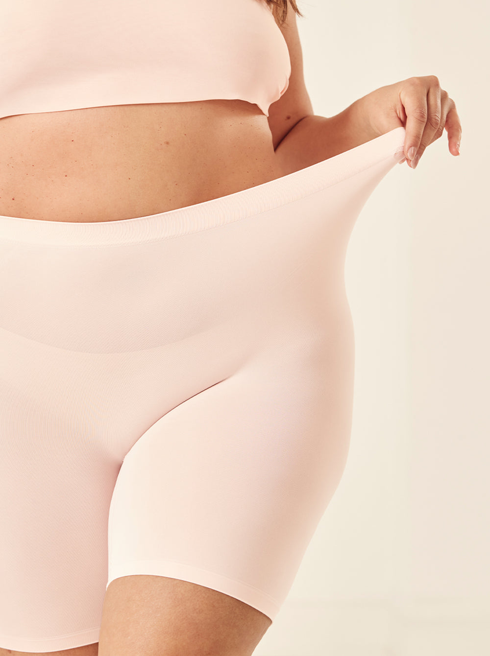 The Cooling 9" Blush Thigh Society USA Inc.