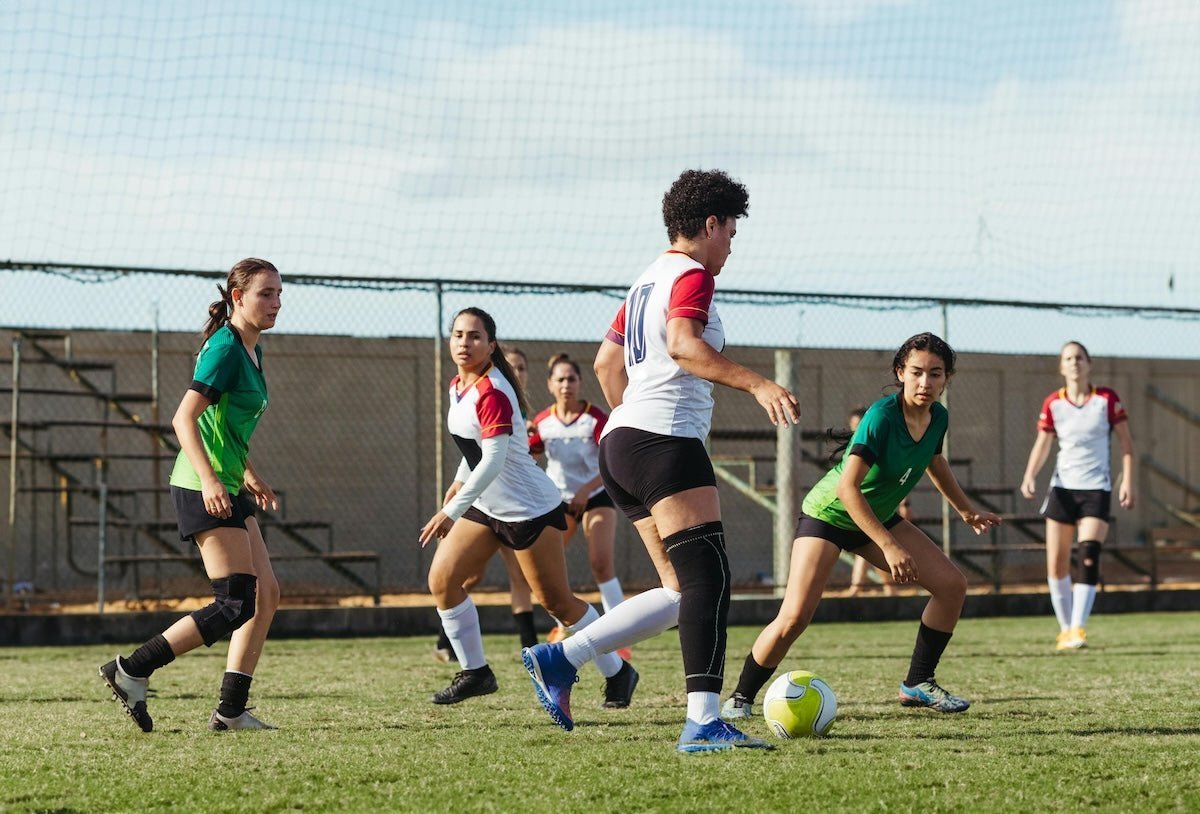 How to Prevent Turf Burn—and Heal Fast if You Get One - Thigh Society