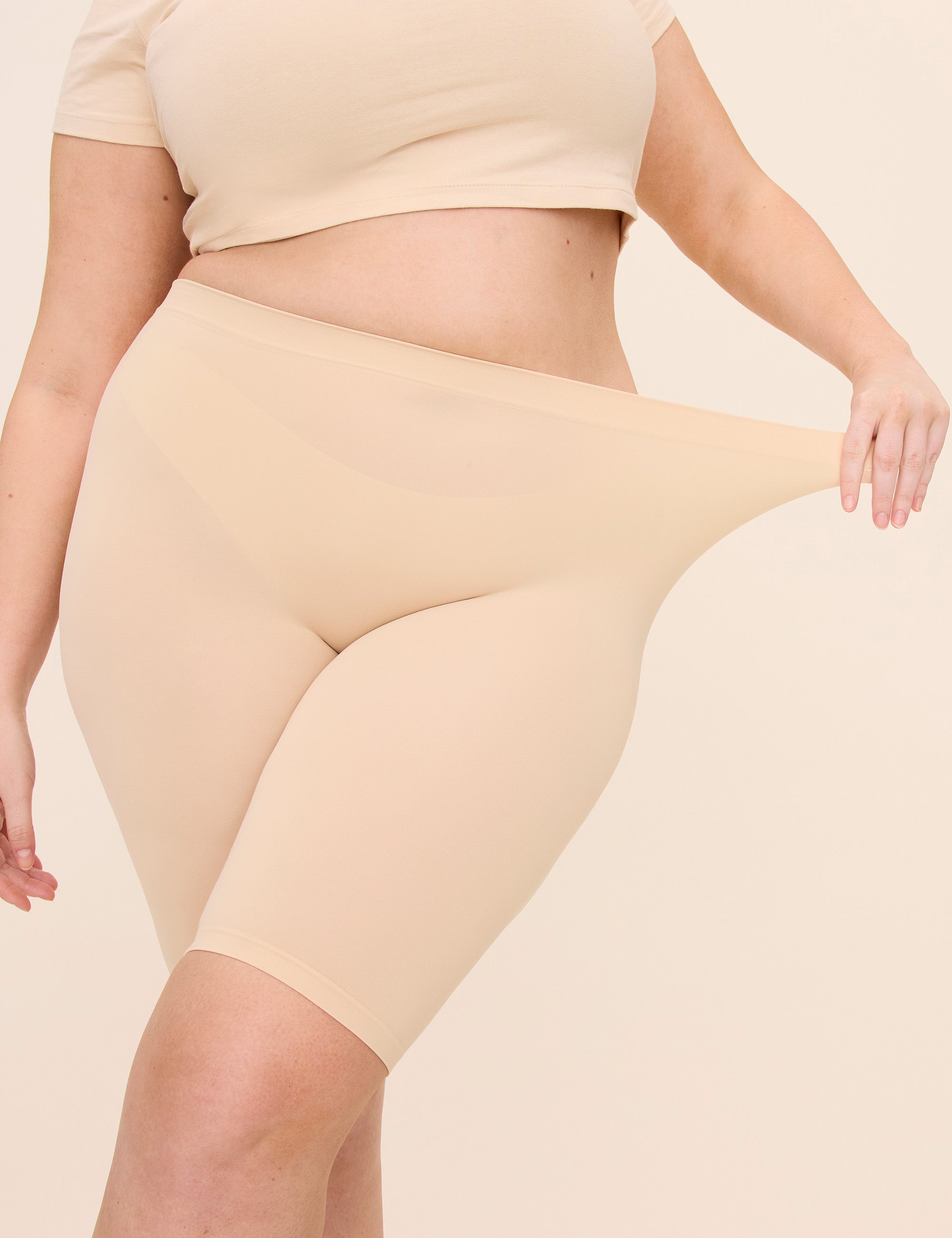 Cooling Anti-Chafe Capri Tights 12