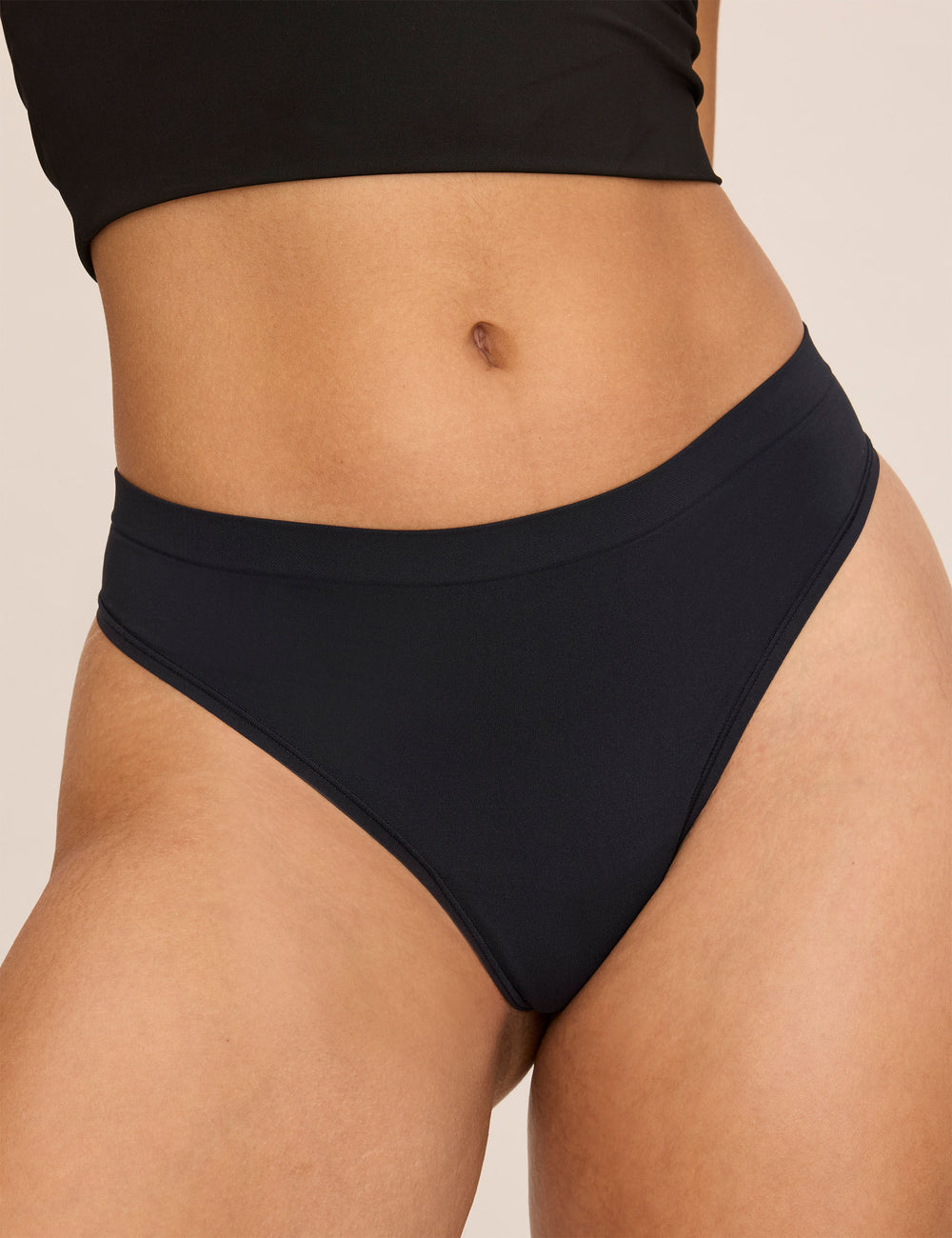 WhispAir Cooling™ Thong Black Thigh Society