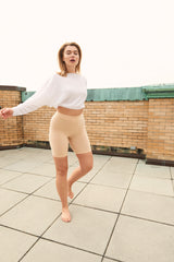 Khrystyana is wearing The Cotton in size M/L